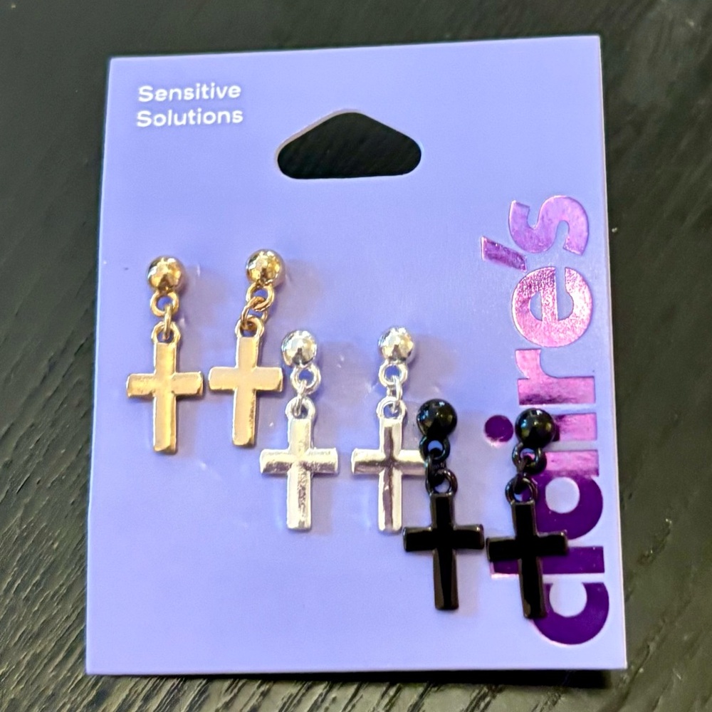 ☀️ 5/25 ☀️ Claire's Cross Dangle Earrings Set - Gold, Silver, Black